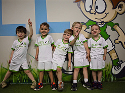 Франшиза детского футбольного клуба «BabyGoal»